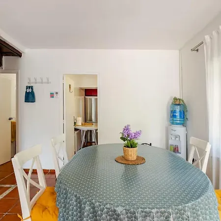 Forest House With Pool & Shared Garden Molins de Rei