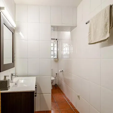 Forest House With Pool & Shared Garden * Molins de Rei